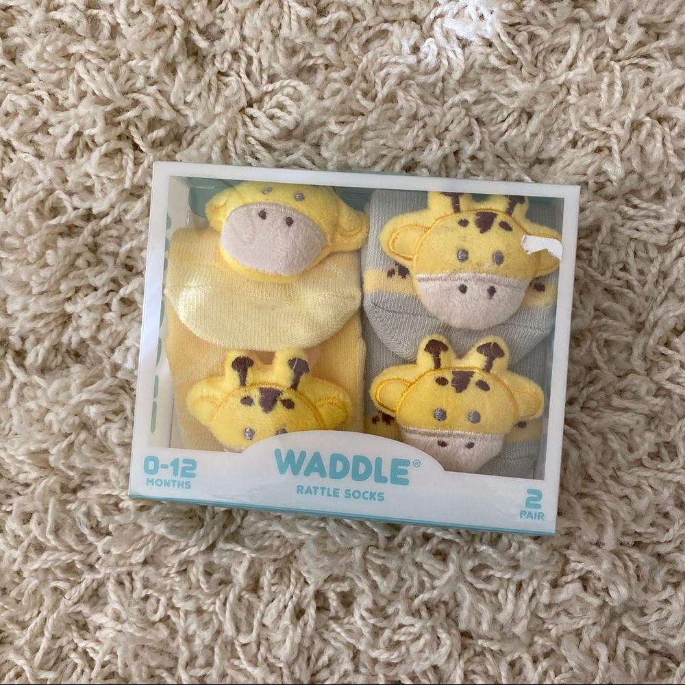 Waddle Rattle Socks 0-12m